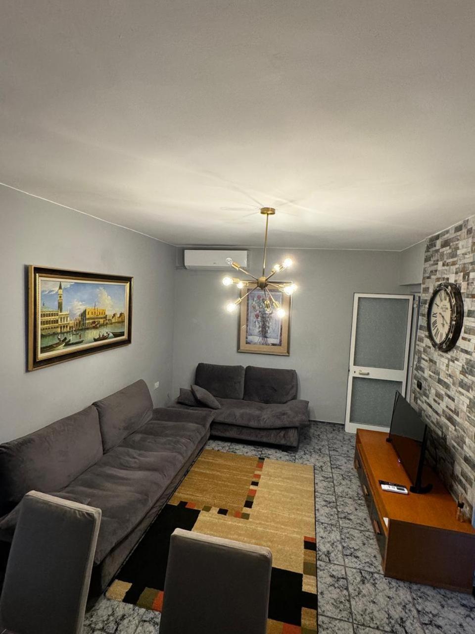 Your House In Tirana Exterior photo